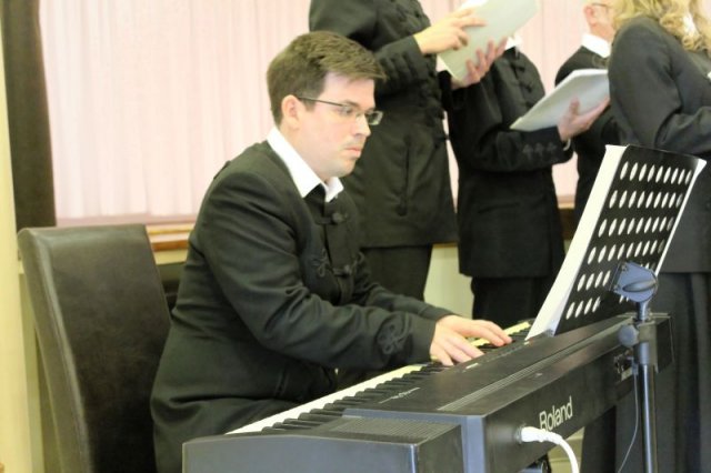 Zenés istentisztelet